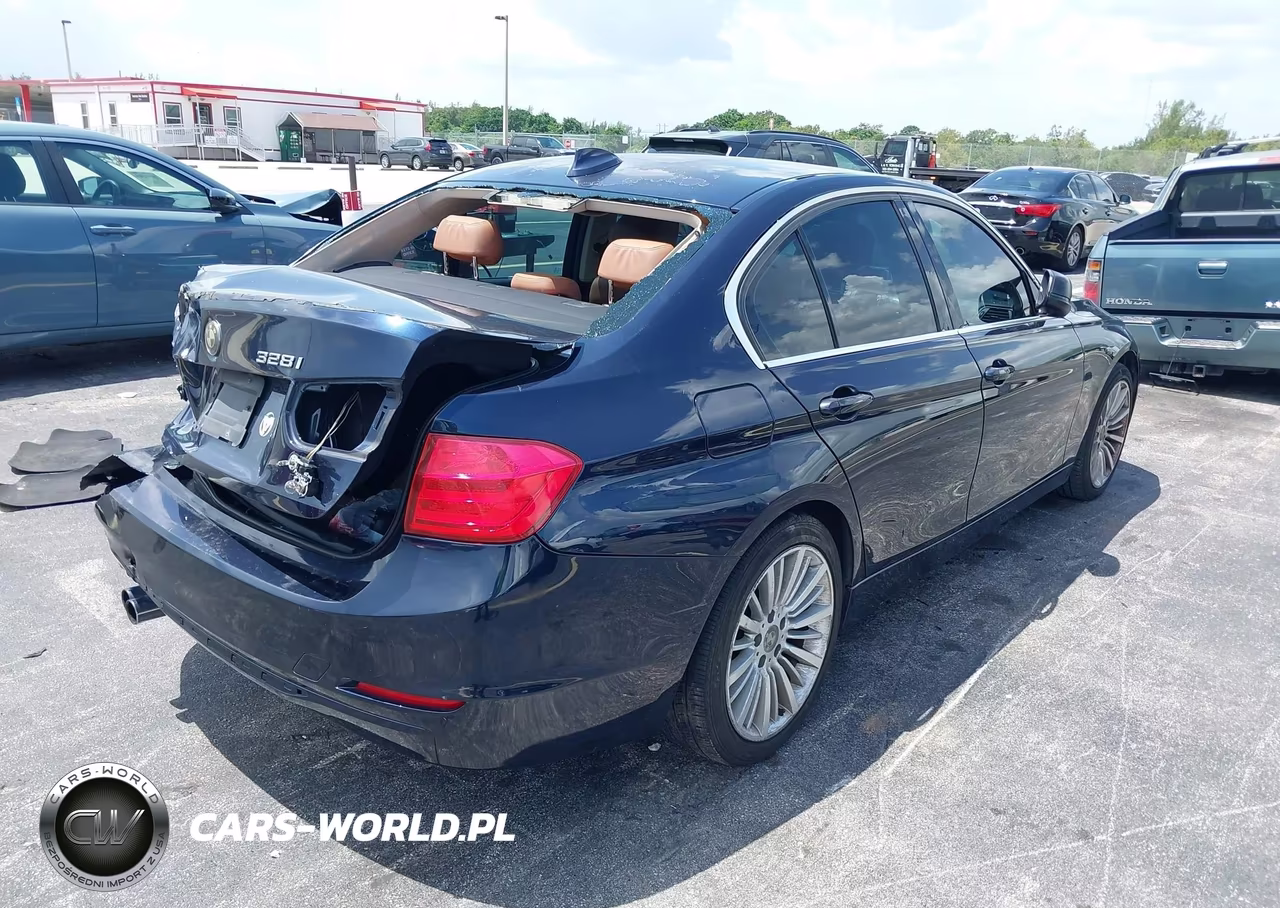 2012 BMW 328I VIN:WBA3A5C52CF347424 - 4