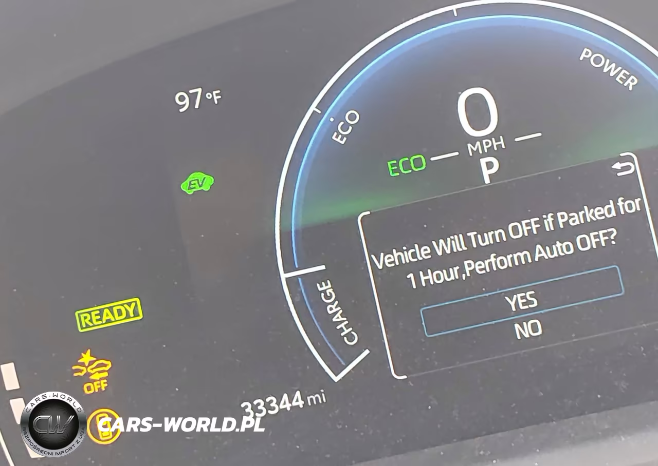 2025 Toyota Camry Le VIN:4T1DAACKXSU601229 - 7
