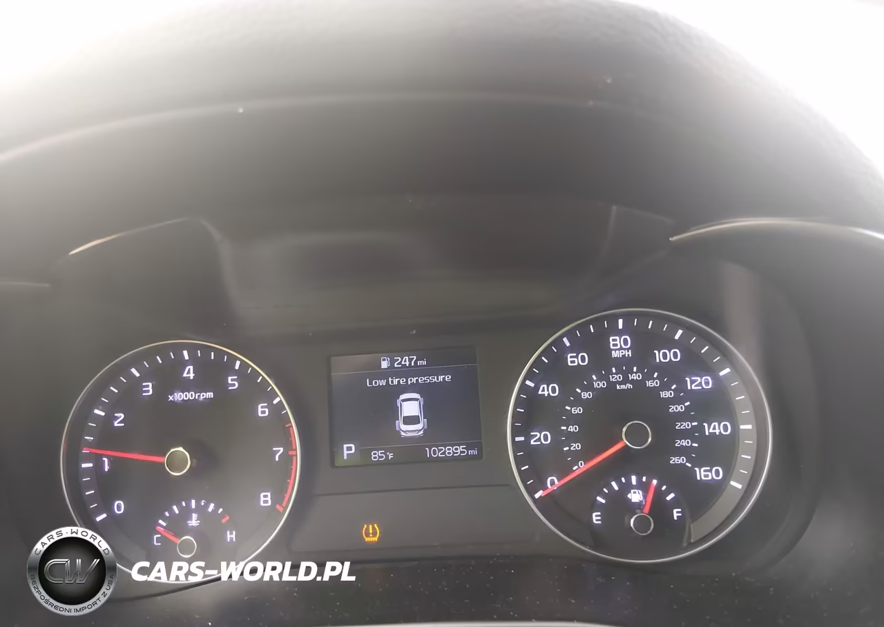 2019 Kia Forte Lxs VIN:3KPF24AD8KE116747 - 7