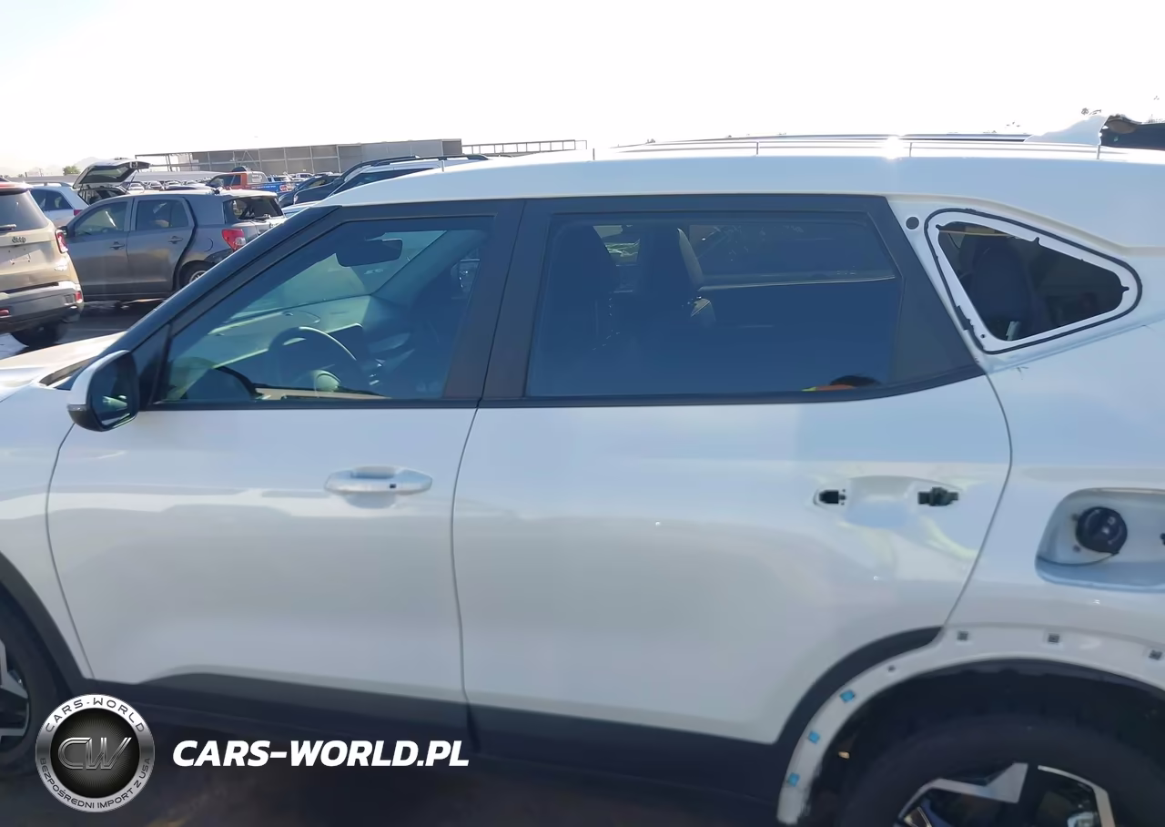 2025 Kia Seltos S VIN:KNDEUCAA9S7751577 - 15