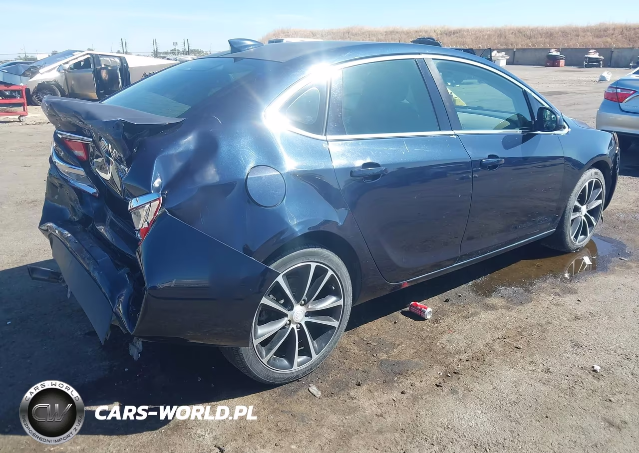 2016 Buick Verano Sport Touring Group VIN:1G4PW5SK2G4180136 - 4