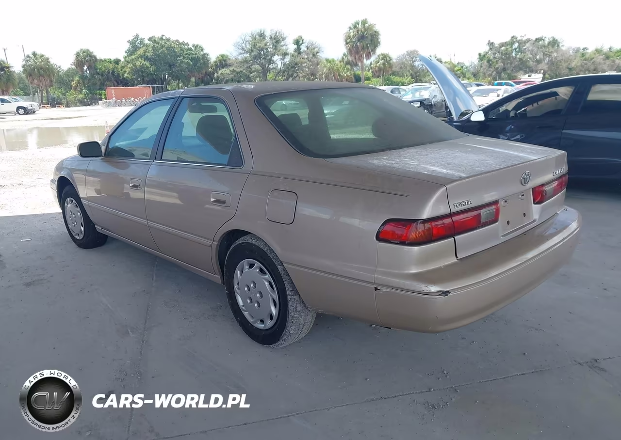 1998 Toyota Camry Le VIN:4T1BG22K3WU292688 - 3