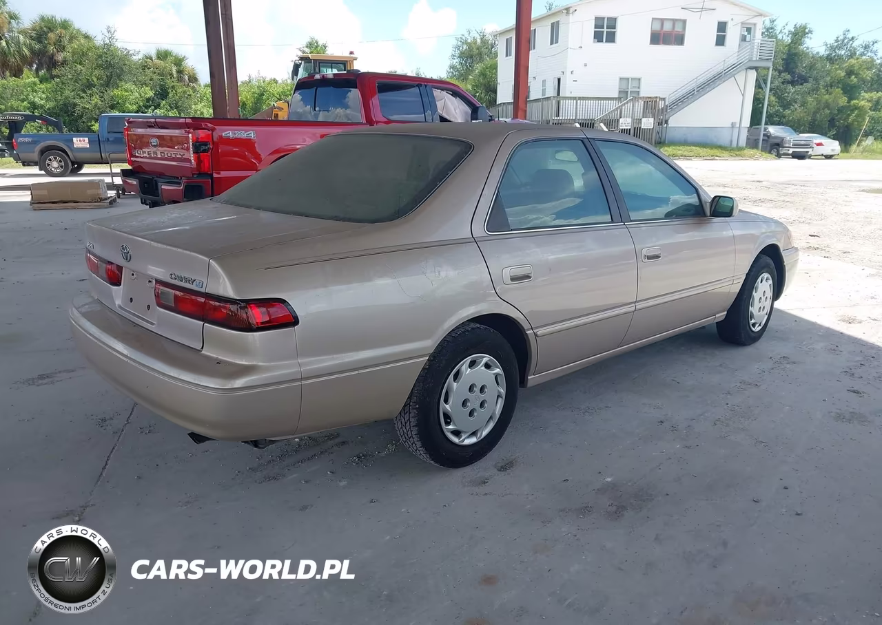 1998 Toyota Camry Le VIN:4T1BG22K3WU292688 - 4