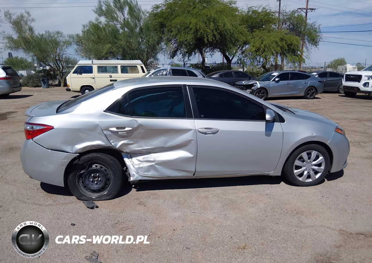 2016 Toyota Corolla Le VIN:2T1BURHE6GC714538 - 13