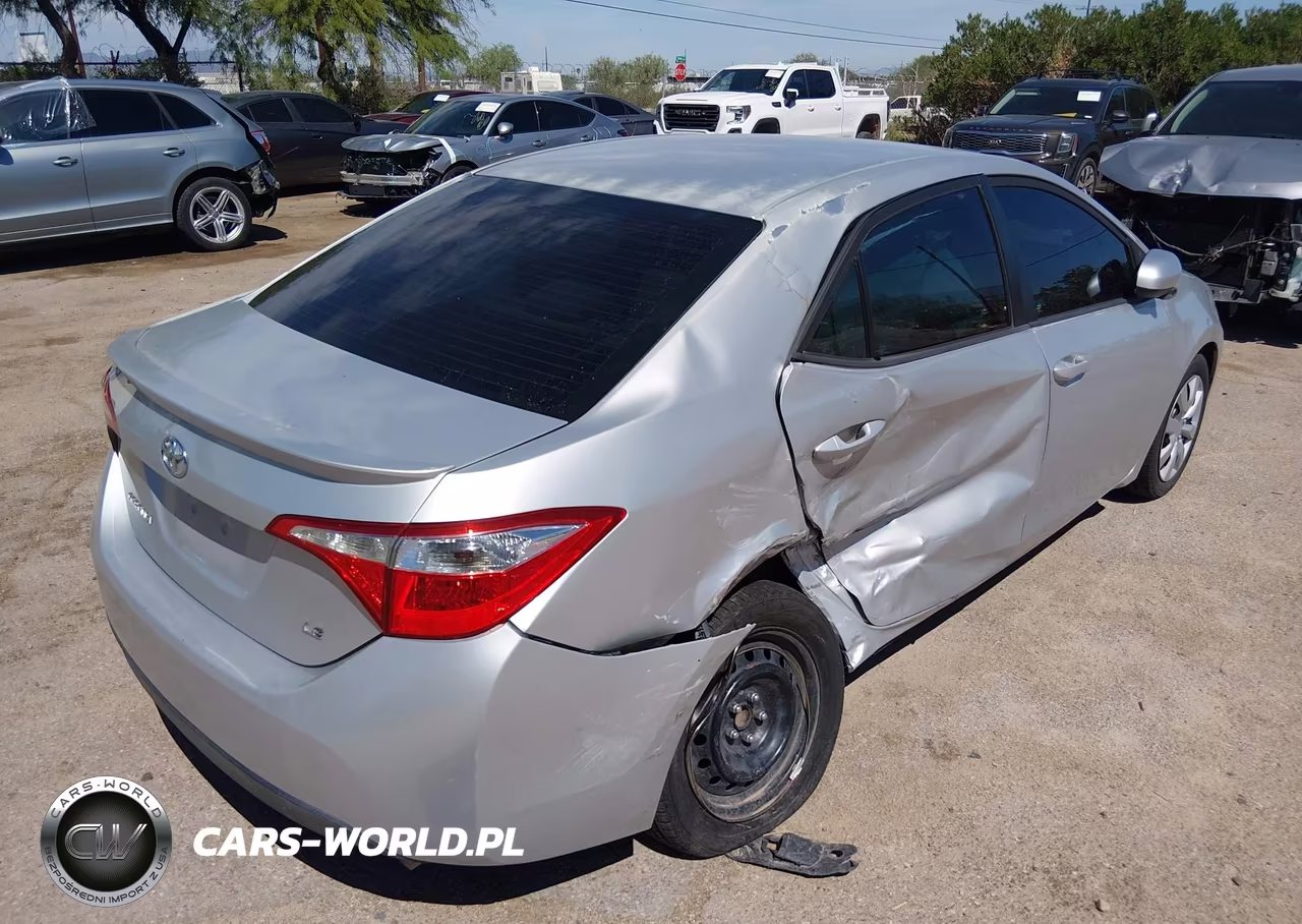 2016 Toyota Corolla Le VIN:2T1BURHE6GC714538 - 4