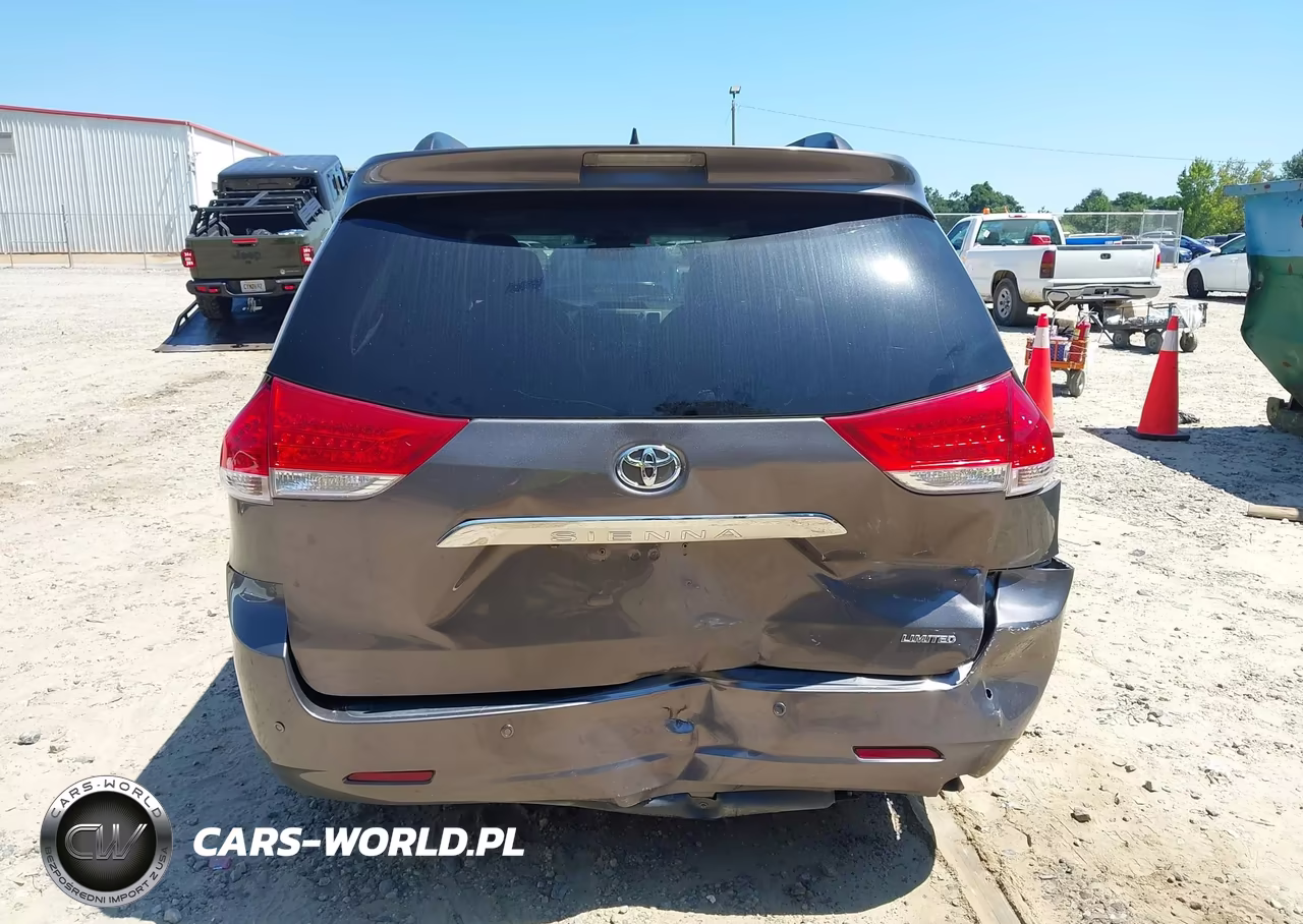 2011 Toyota Sienna Ltd VIN:5TDYK3DC2BS083918 - 16