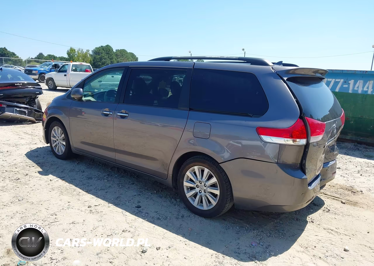 2011 Toyota Sienna Ltd VIN:5TDYK3DC2BS083918 - 3