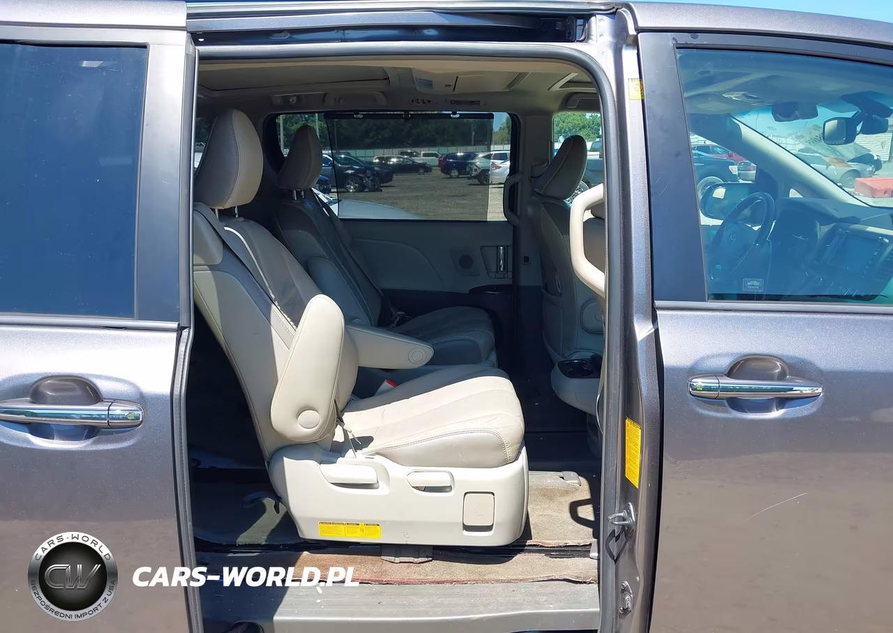 2011 Toyota Sienna Ltd VIN:5TDYK3DC2BS083918 - 8