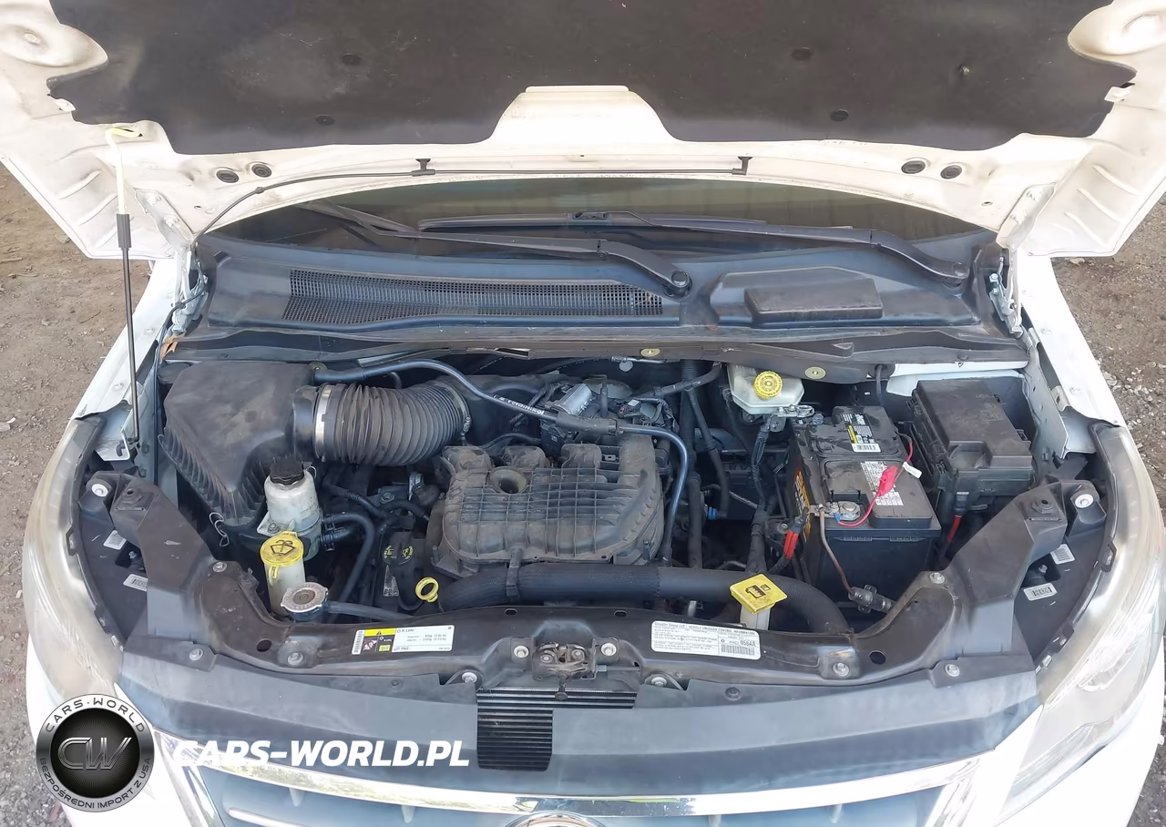 2014 Volkswagen Routan Se VIN:2C4RVABG4ER135178 - 10