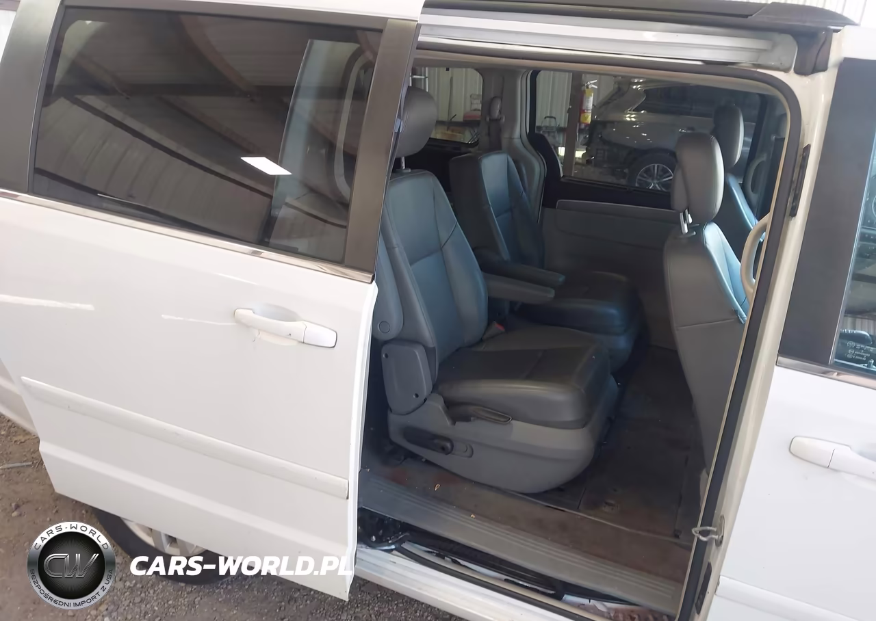 2014 Volkswagen Routan Se VIN:2C4RVABG4ER135178 - 8