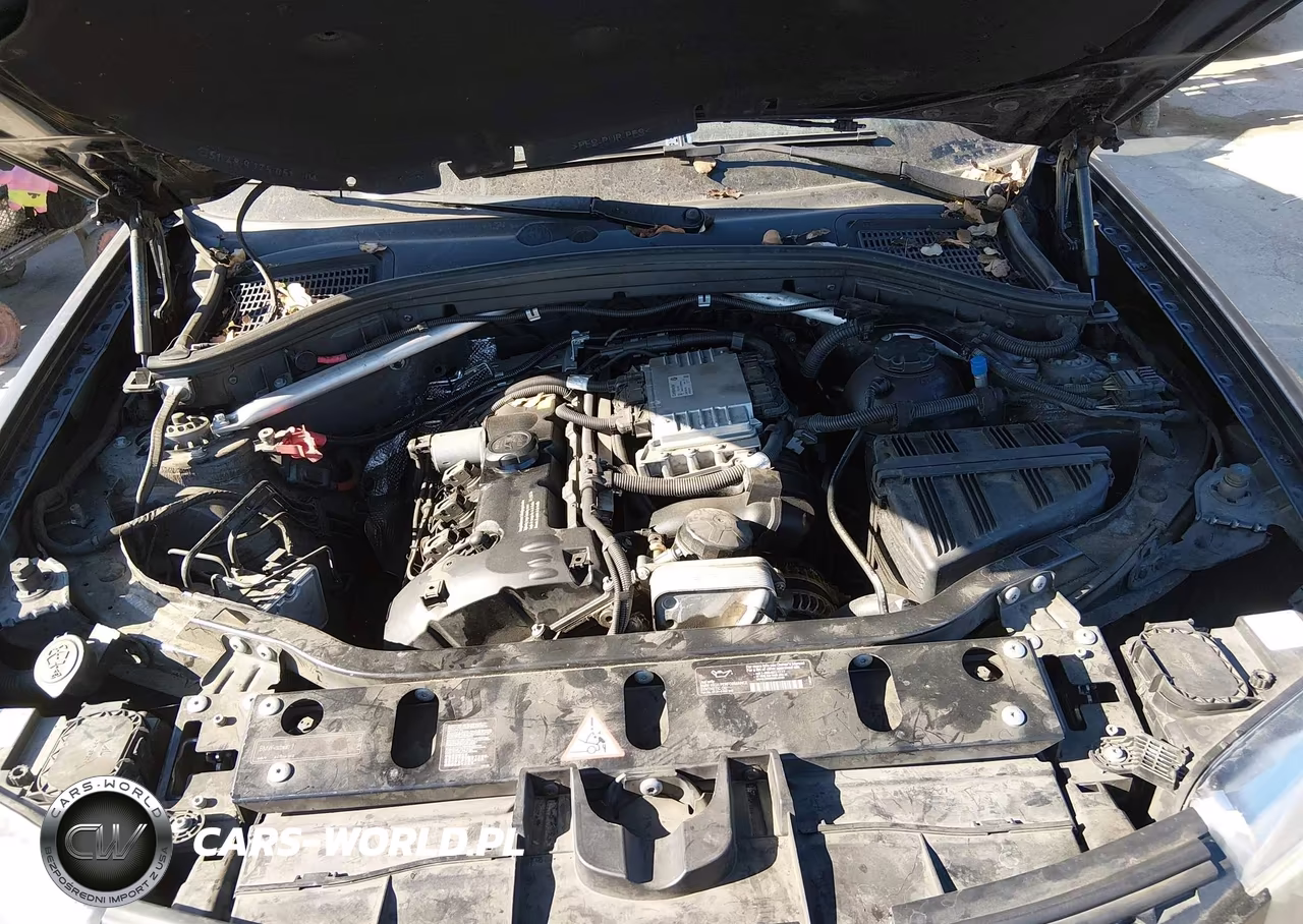 2011 BMW X3 xDrive28I VIN:5UXWX5C5XBL705432 - 10