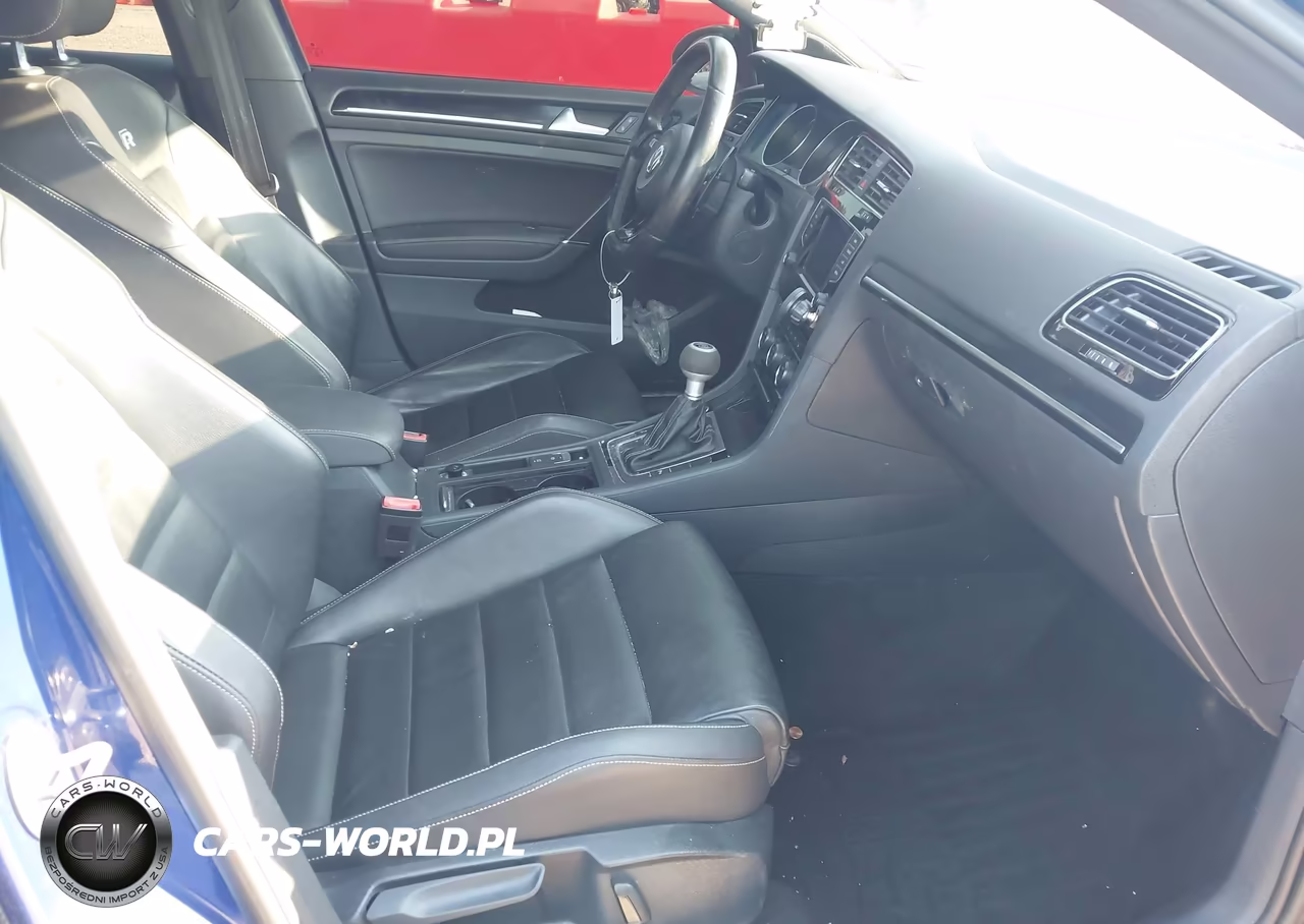 2015 Volkswagen Golf R 4-Door VIN:WVWLF7AU1FW221764 - 5