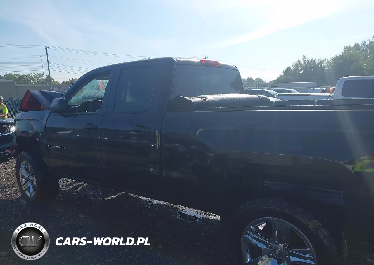 2016 Chevrolet Silverado 1500 Custom VIN:1GCVKPEC9GZ327918 - 14