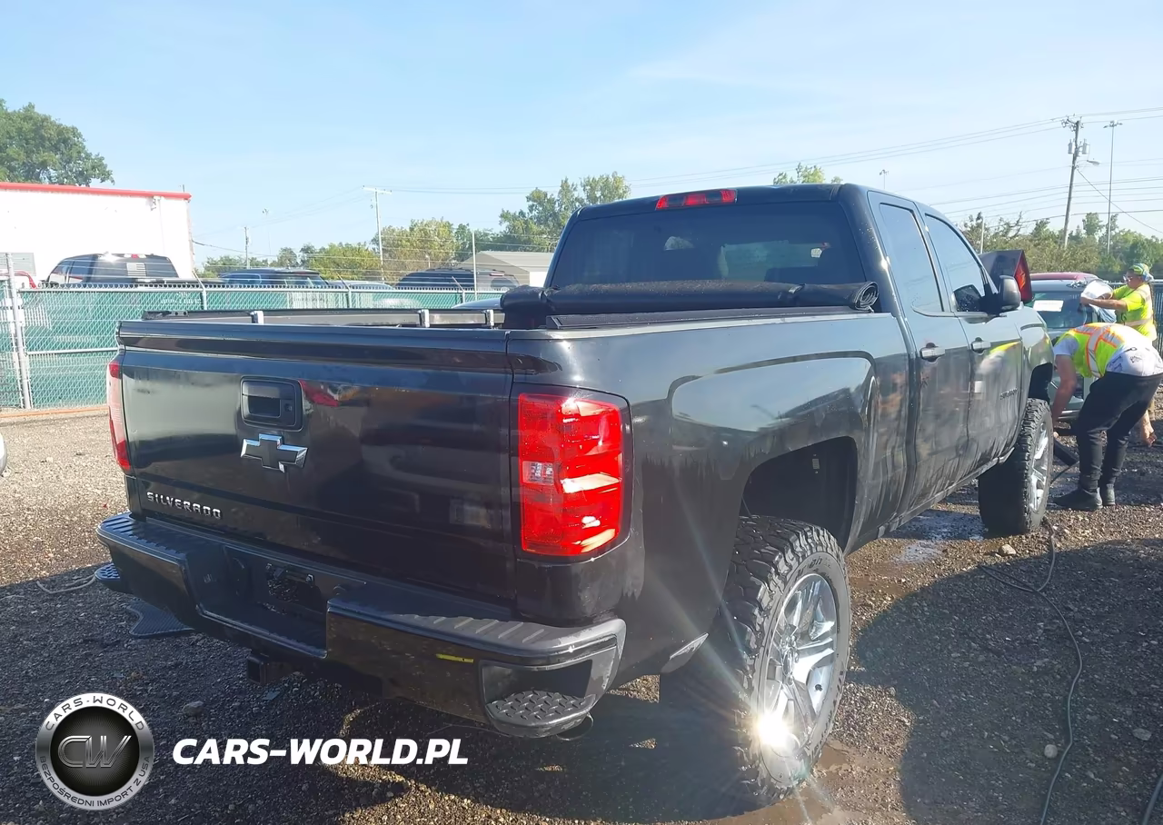 2016 Chevrolet Silverado 1500 Custom VIN:1GCVKPEC9GZ327918 - 4