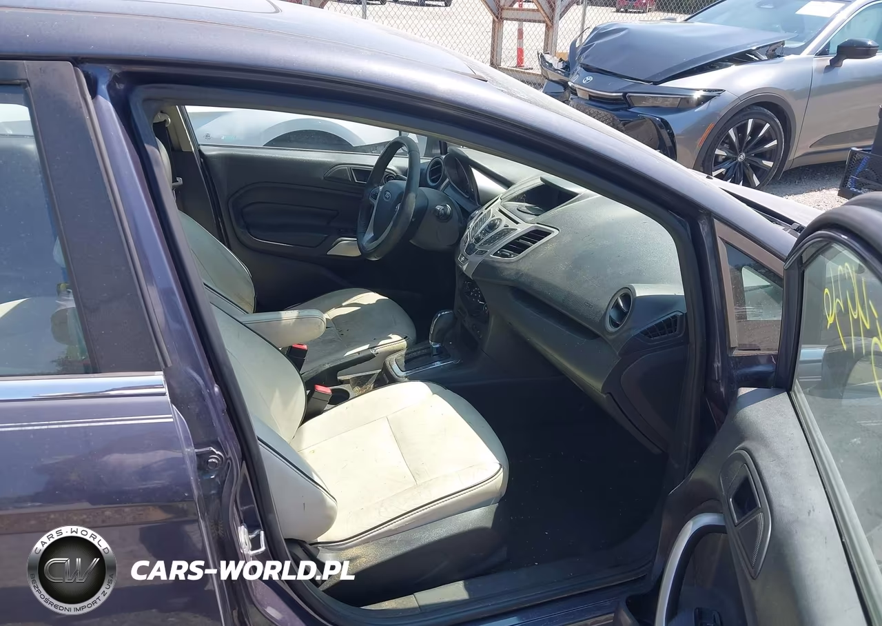 2012 Ford Fiesta Sel VIN:3FADP4CJXCM219726 - 5