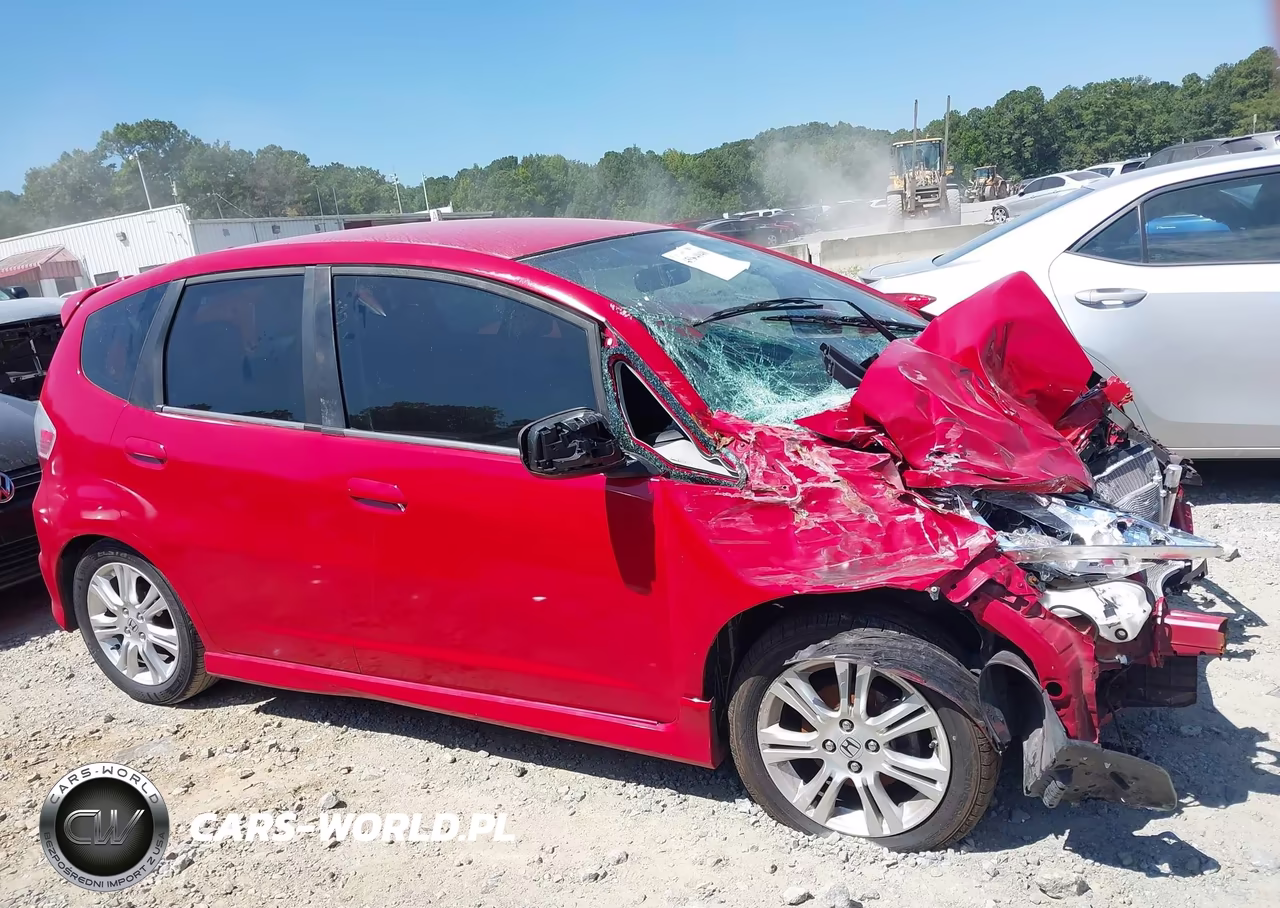 2009 Honda Fit Sport VIN:JHMGE88439S055922 - 13