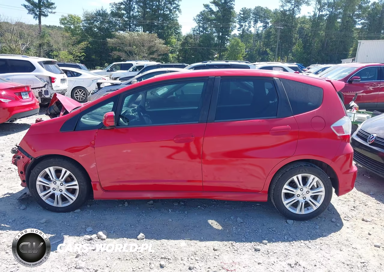 2009 Honda Fit Sport VIN:JHMGE88439S055922 - 14