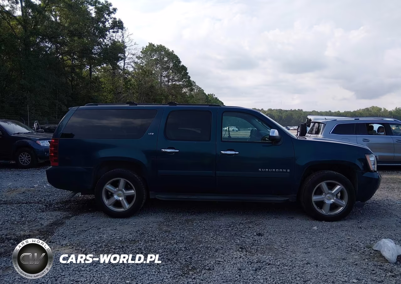 2007 Chevrolet Suburban 1500 Ltz VIN:1GNFC16007R334864 - 13