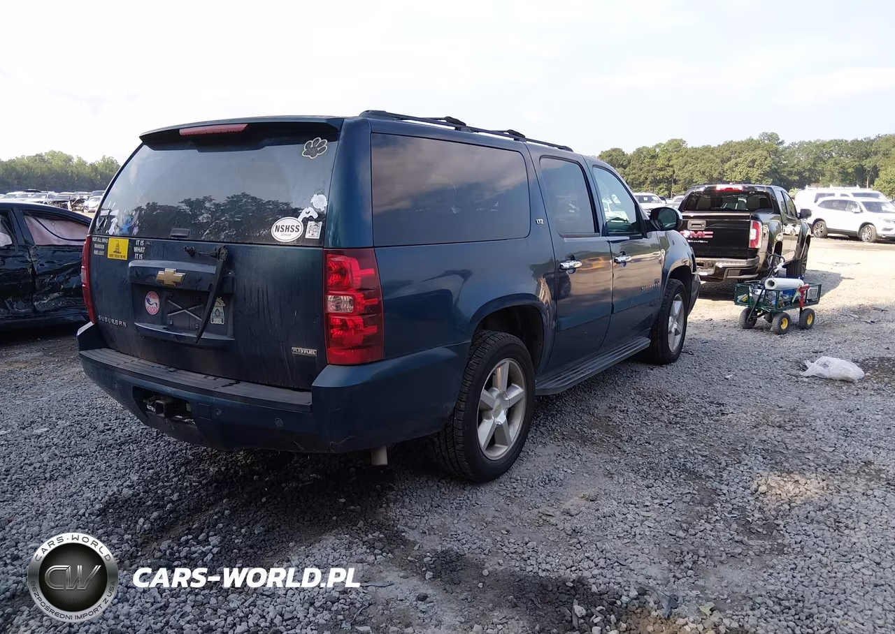 2007 Chevrolet Suburban 1500 Ltz VIN:1GNFC16007R334864 - 4