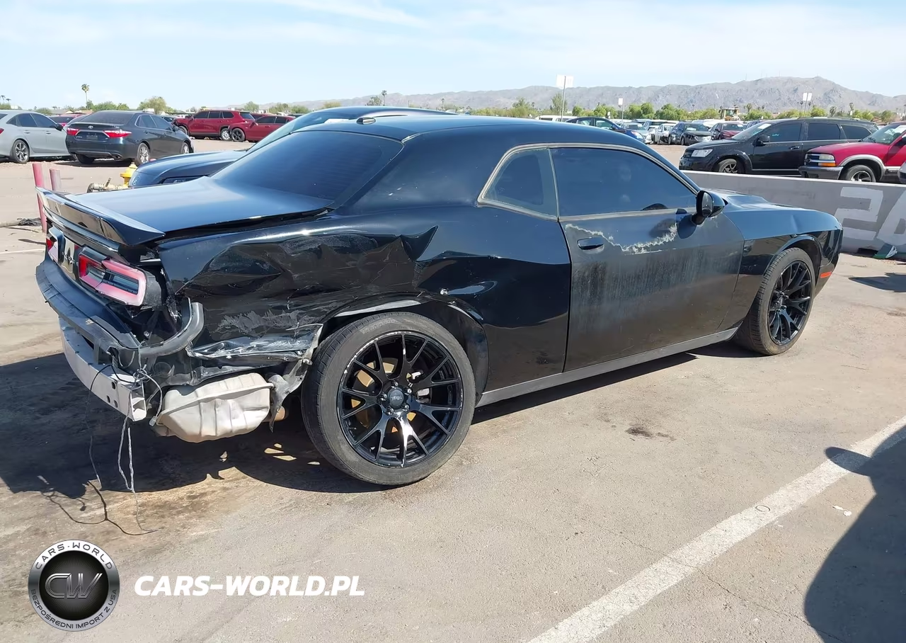 2019 Dodge Challenger Sxt VIN:2C3CDZAG0KH686285 - 6