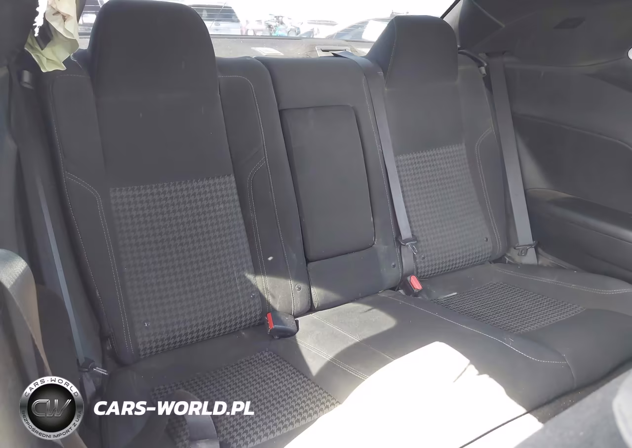 2019 Dodge Challenger Sxt VIN:2C3CDZAG0KH686285 - 8