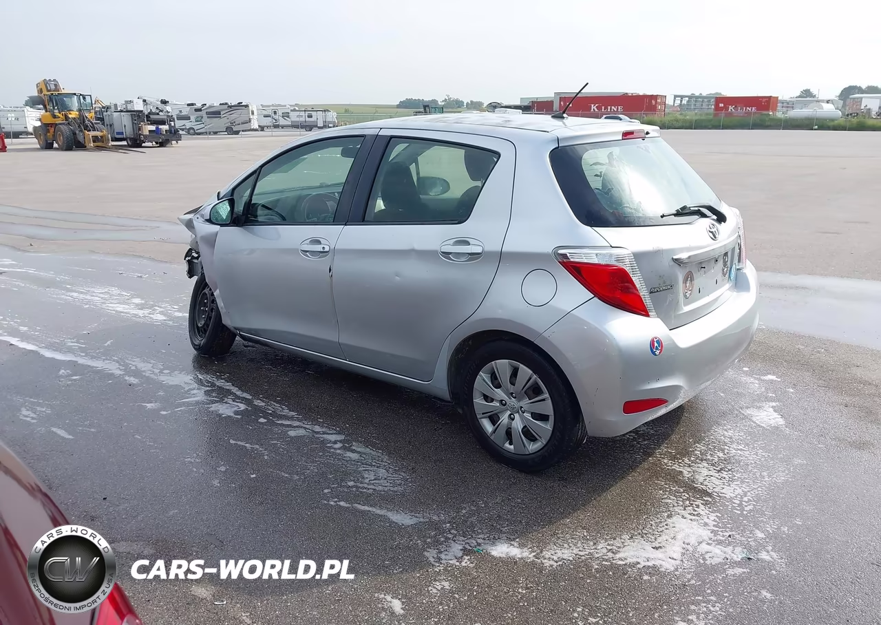 2012 Toyota Yaris Le VIN:JTDKTUD38CD503476 - 3