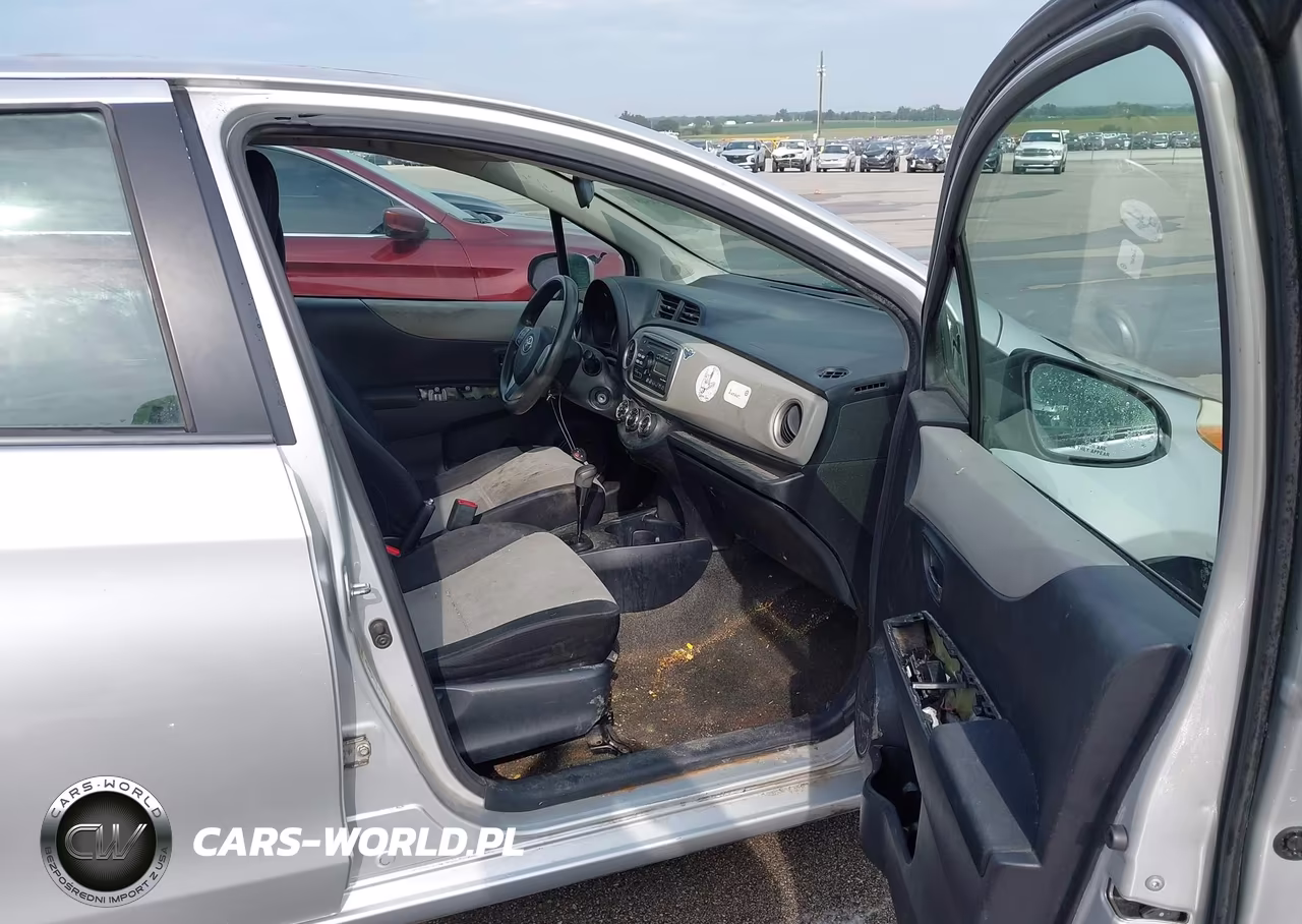 2012 Toyota Yaris Le VIN:JTDKTUD38CD503476 - 5