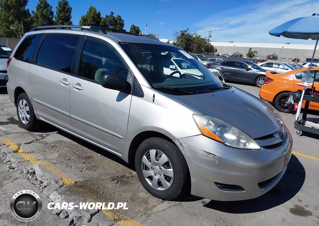 2006 Toyota Sienna Le
