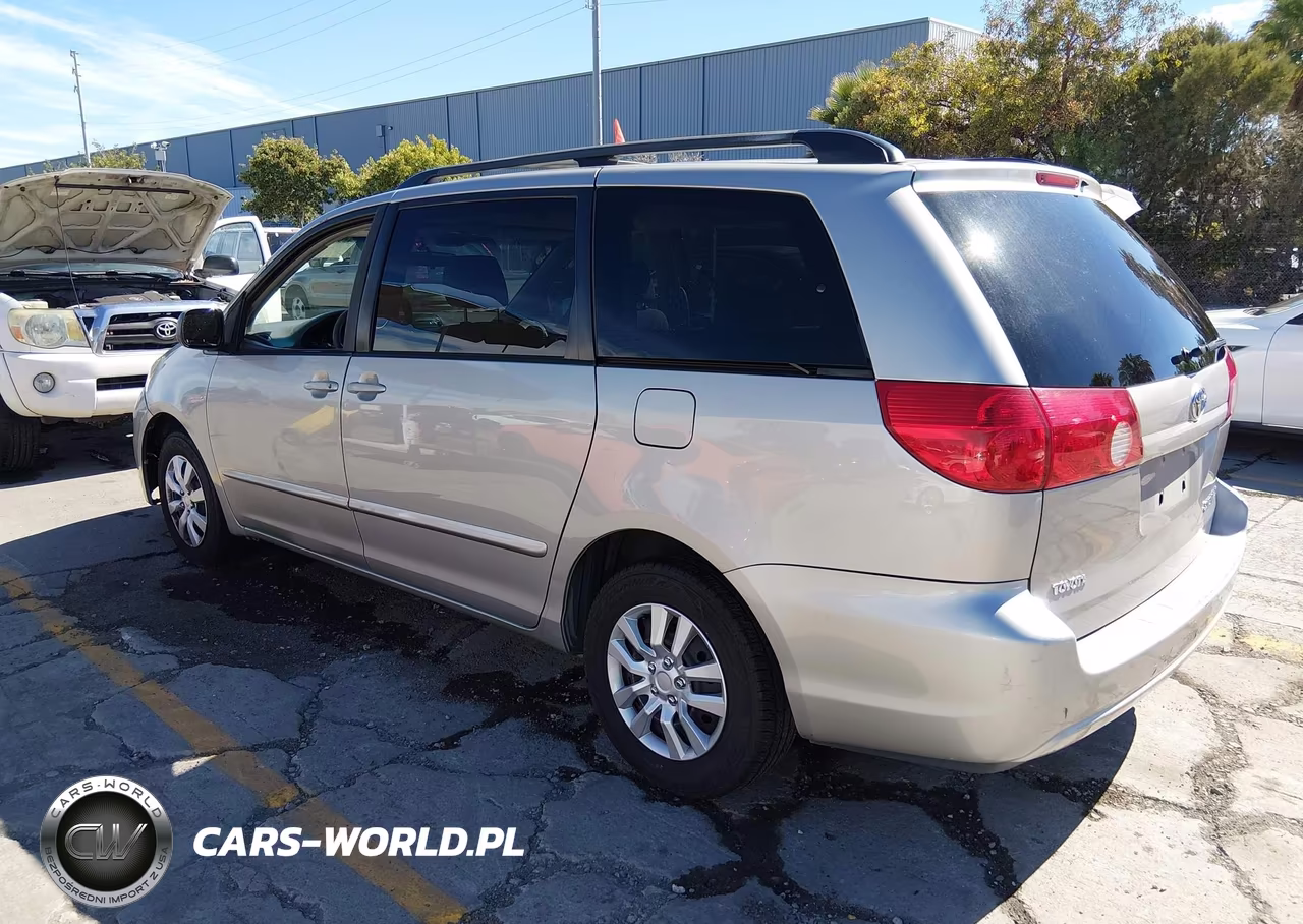 2006 Toyota Sienna Le VIN:5TDZA23C76S419300 - 3