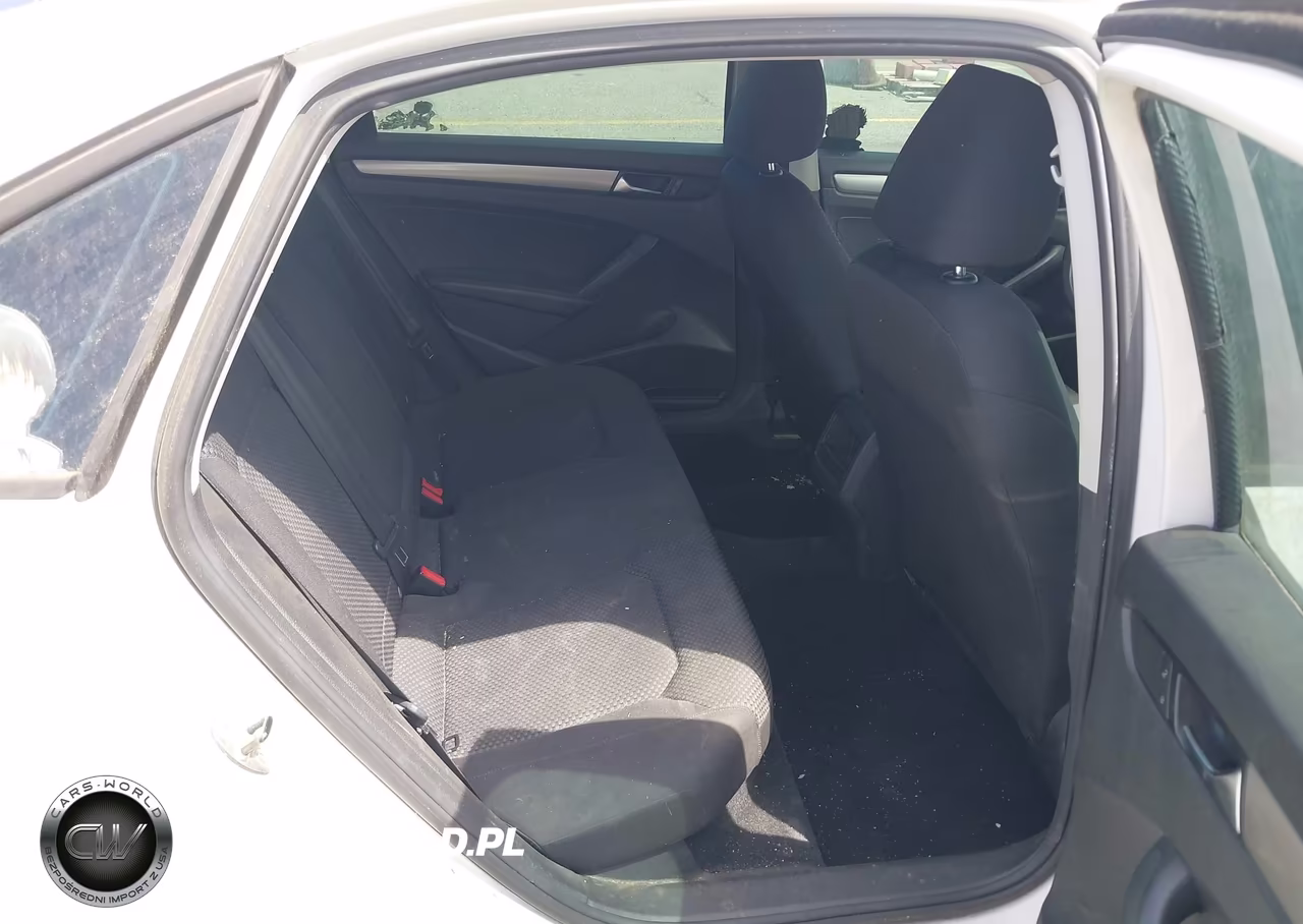 2014 Volkswagen Passat 1.8T S VIN:1VWAT7A30EC108781 - 8