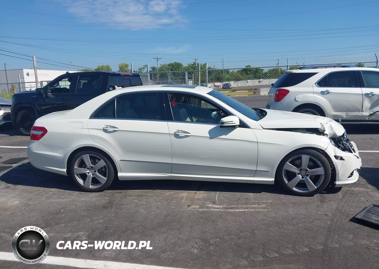 2010 Mercedes-Benz E 350 VIN:WDDHF5GB5AA032420 - 12