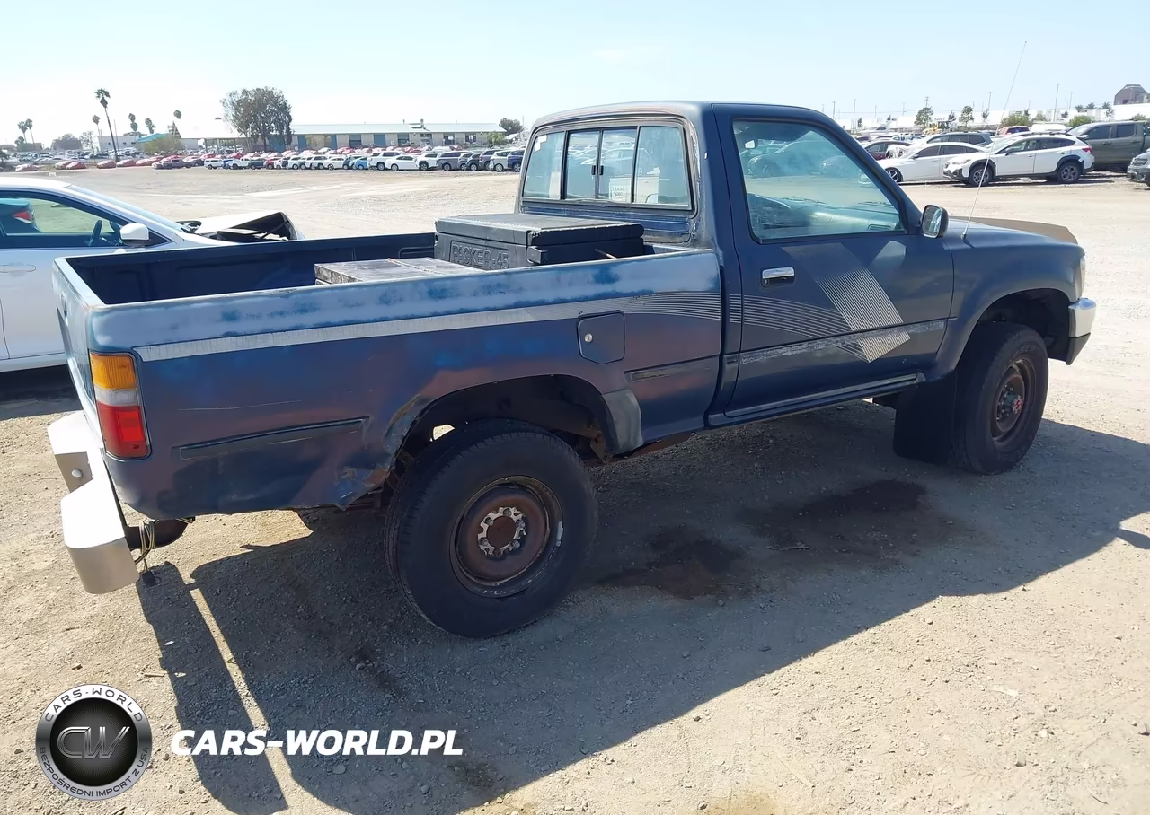1989 Toyota Pickup 1-2 Ton Sht Wheelbase Dlx VIN:JT4RN01P0K4010916 - 4