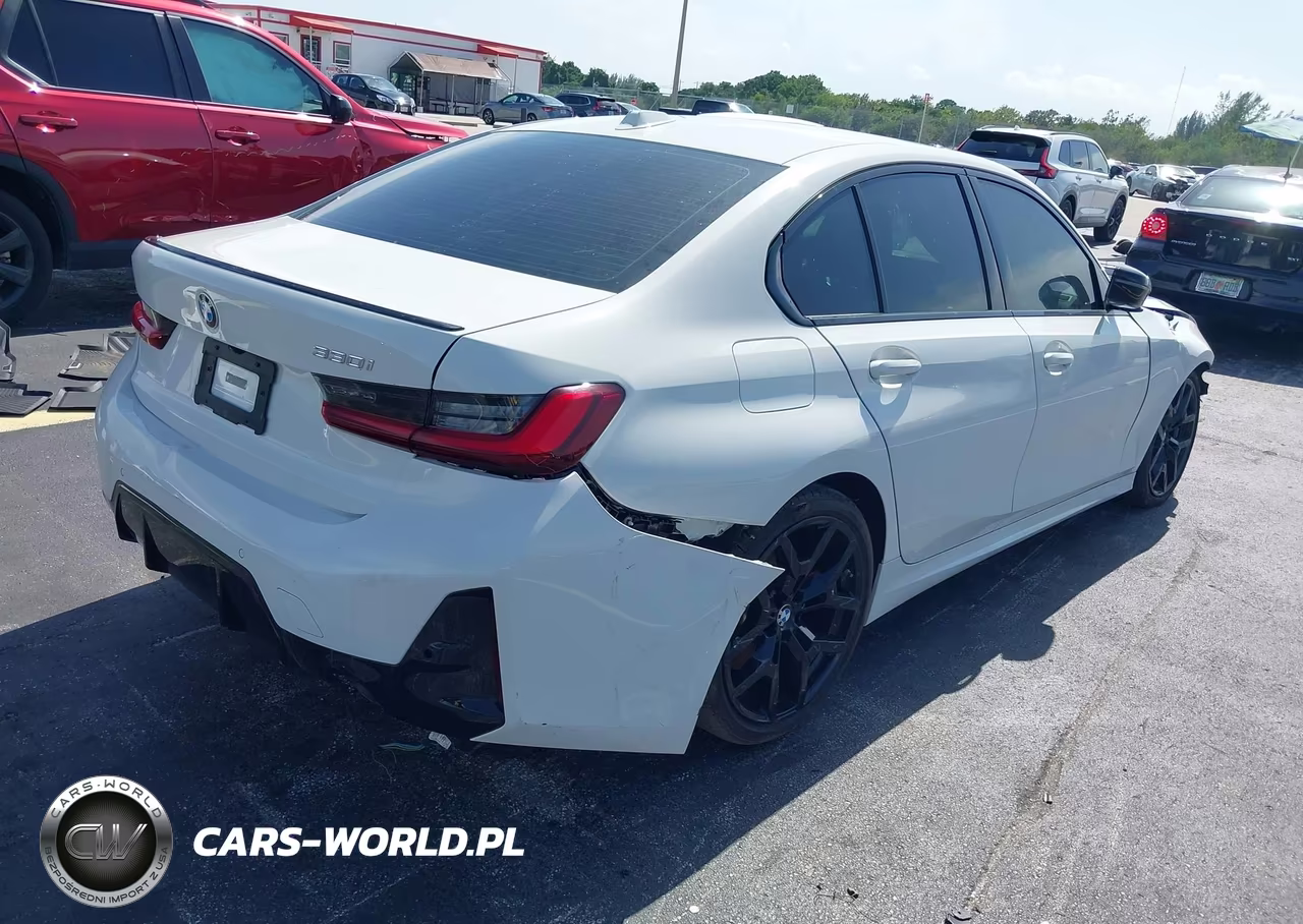2025 BMW 330I VIN:3MW69CW05S8F36845 - 4