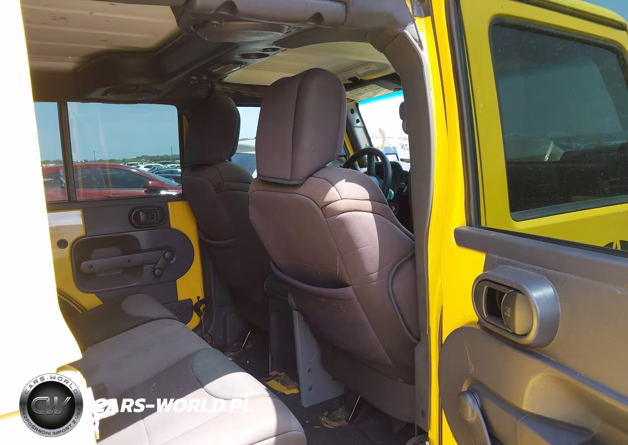 2008 Jeep Wrangler Unlimited X VIN:1J4GB39118L576660 - 8