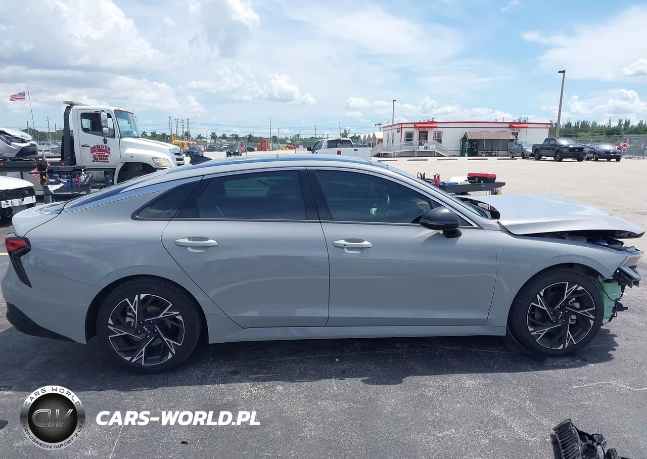 2025 Kia K5 Gt-Line VIN:KNAG64J76S5381100 - 14