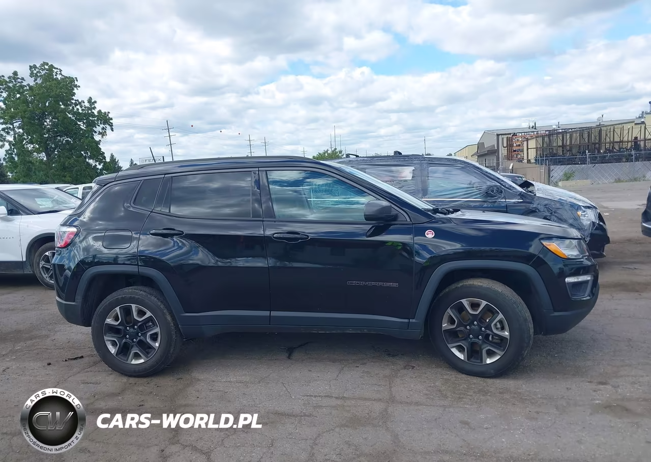 2018 Jeep Compass Trailhawk 4X4 VIN:3C4NJDDB9JT129817 - 13
