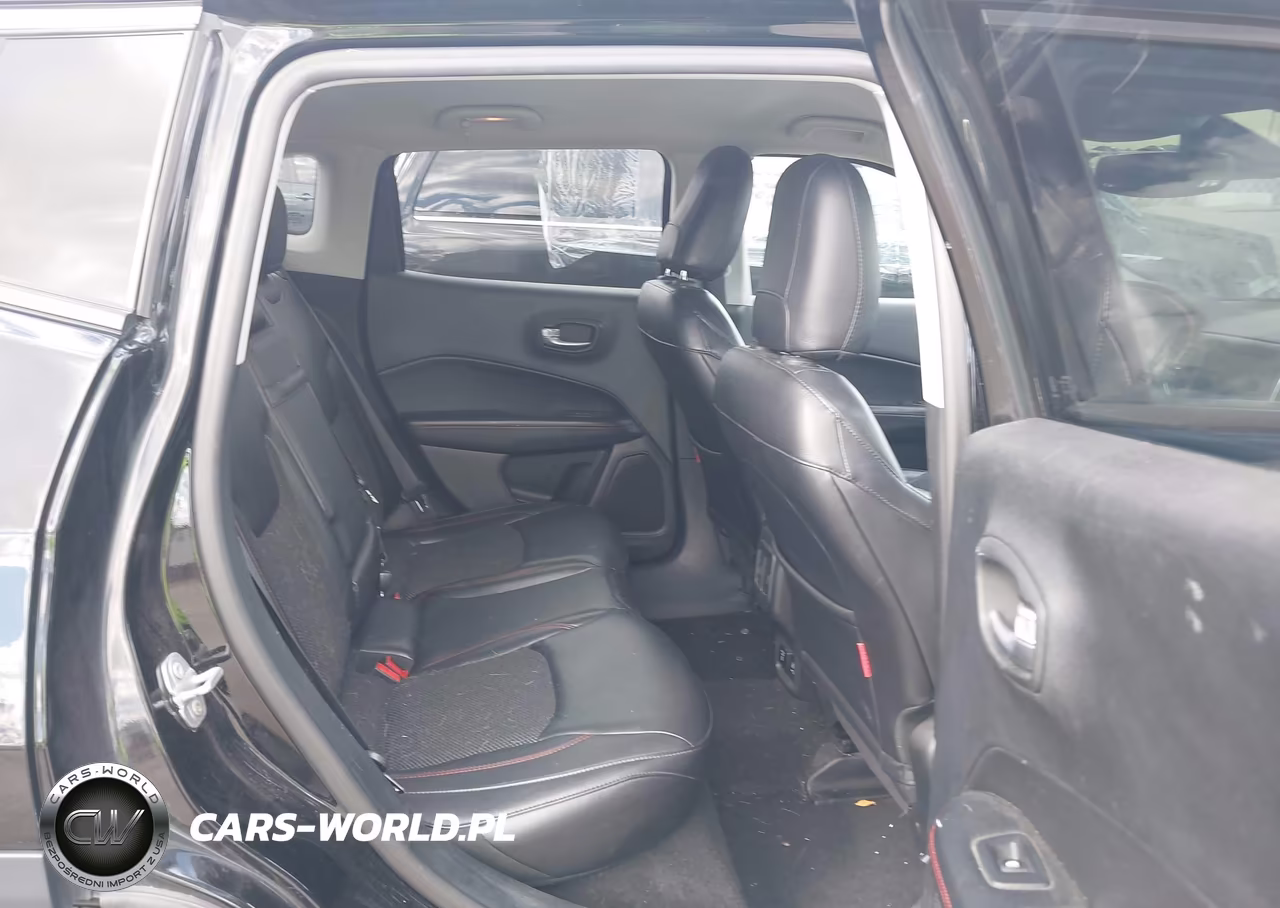 2018 Jeep Compass Trailhawk 4X4 VIN:3C4NJDDB9JT129817 - 8