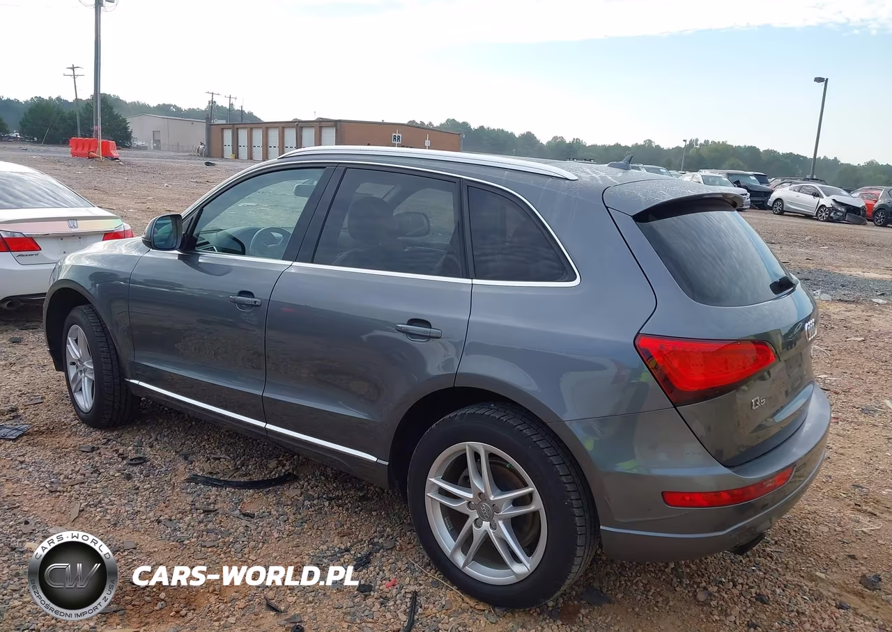 2013 Audi Q5 2.0T Premium VIN:WA1LFAFP2DA072558 - 3