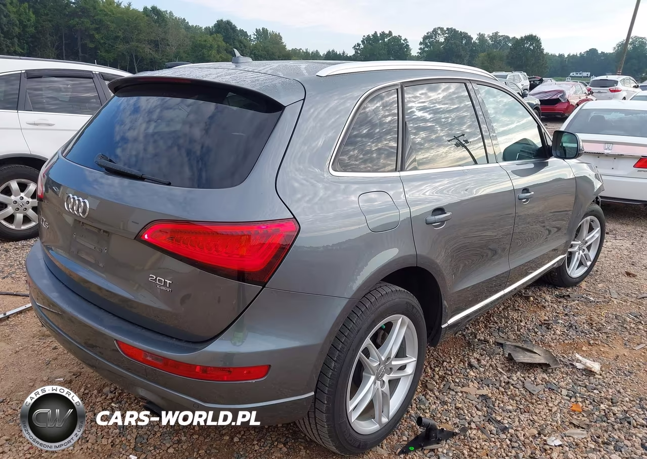 2013 Audi Q5 2.0T Premium VIN:WA1LFAFP2DA072558 - 4