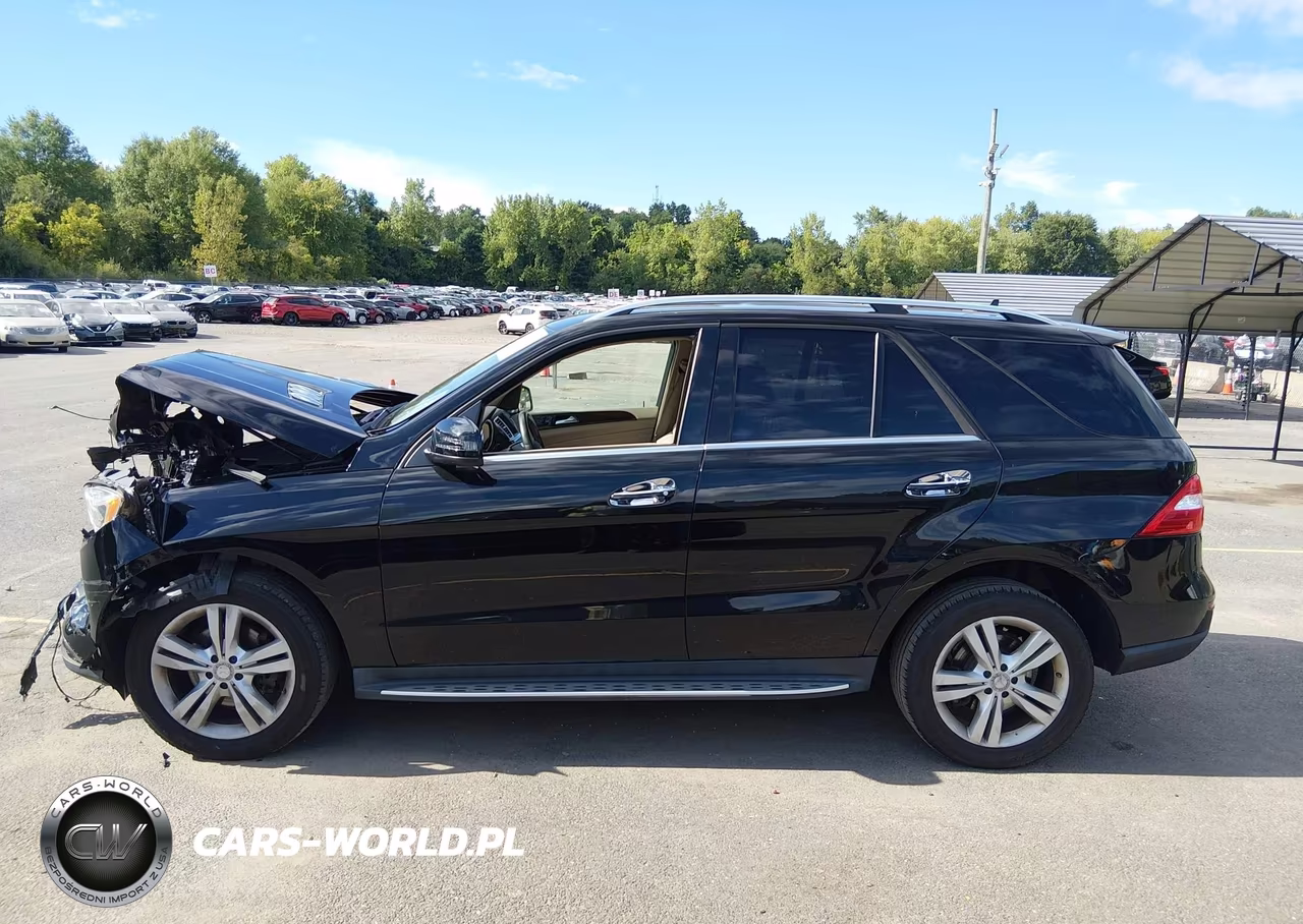 2015 Mercedes-Benz Ml 350 4Matic VIN:4JGDA5HBXFA466633 - 15
