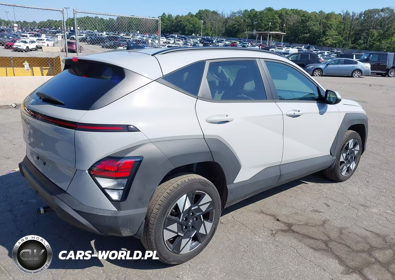 2025 Hyundai Kona Sel VIN:KM8HBCAB6SU212553 - 4