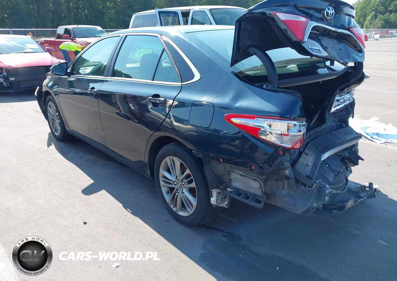 2016 Toyota Camry Se VIN:4T1BF1FK7GU119765 - 3