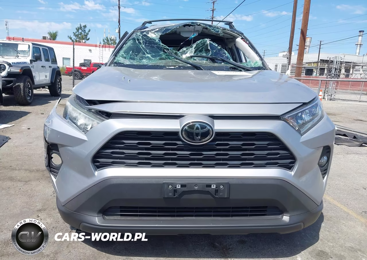 2021 Toyota Rav4 Xle Premium VIN:2T3C1RFV1MC136481 - 12