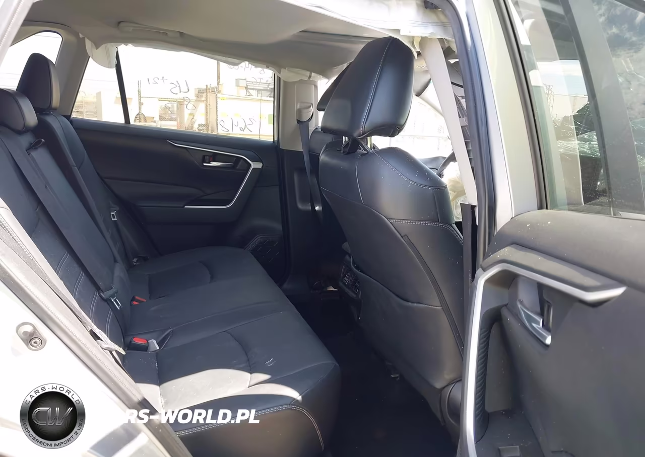 2021 Toyota Rav4 Xle Premium VIN:2T3C1RFV1MC136481 - 8