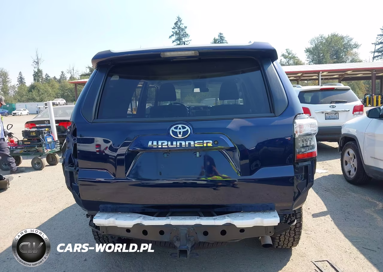 2018 Toyota 4Runner Sr5 VIN:JTEBU5JR8J5551753 - 17