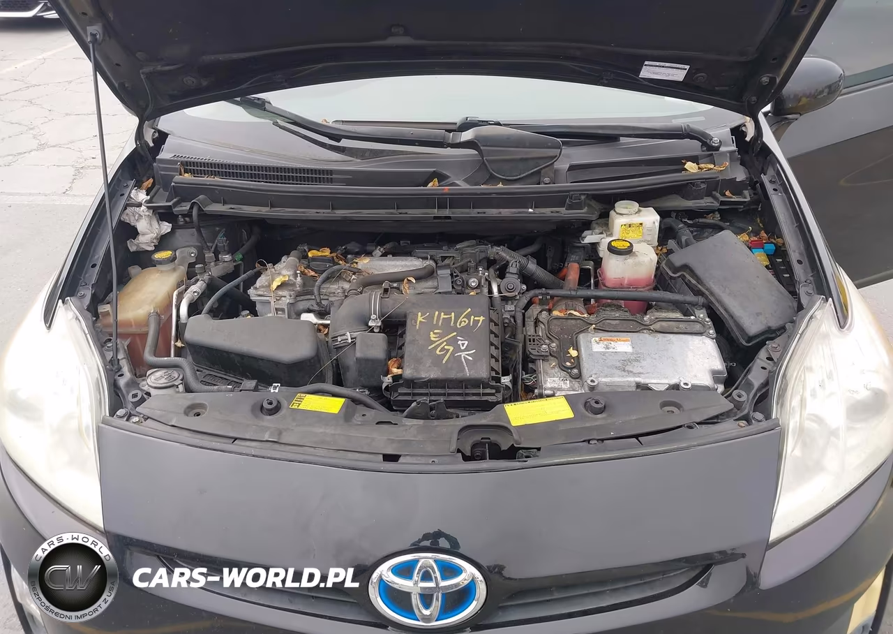 2011 Toyota Prius Three VIN:JTDKN3DU1B5294913 - 10