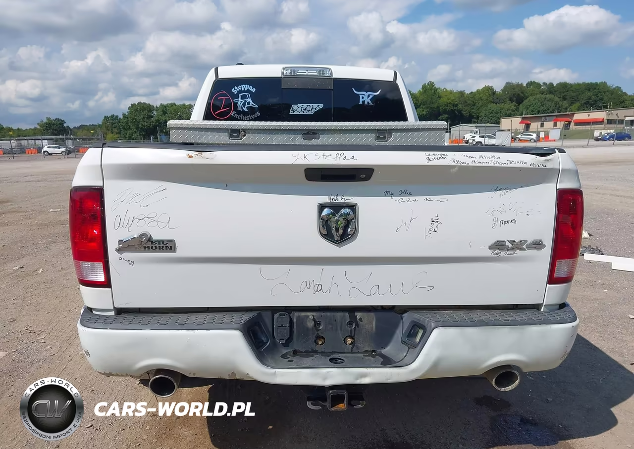 2016 Ram 1500 Big Horn VIN:1C6RR7GT1GS168189 - 16