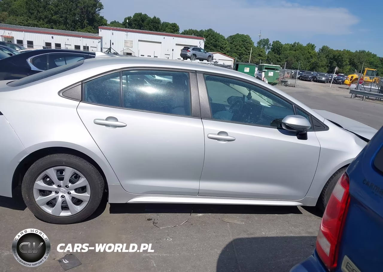 2022 Toyota Corolla Le VIN:5YFEPMAE3NP276592 - 13