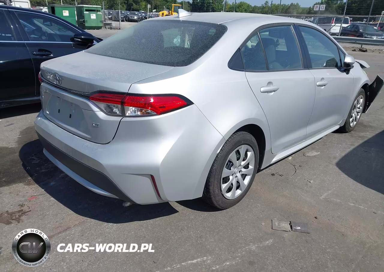 2022 Toyota Corolla Le VIN:5YFEPMAE3NP276592 - 4