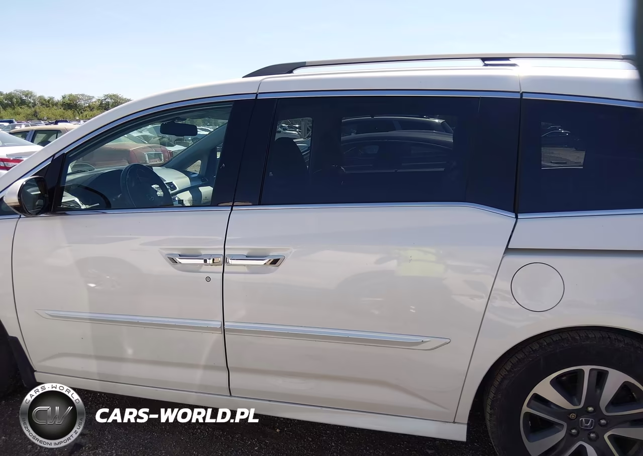 2016 Honda Odyssey Touring-Touring Elite VIN:5FNRL5H9XGB133651 - 13